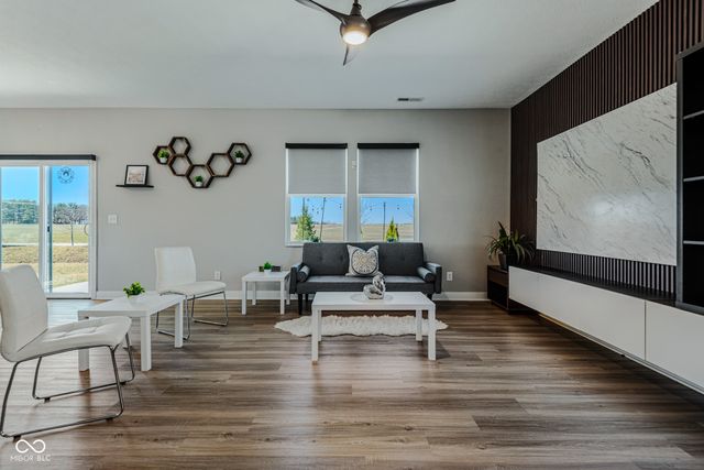 144 Bluestem Lane, Whiteland, IN 46184