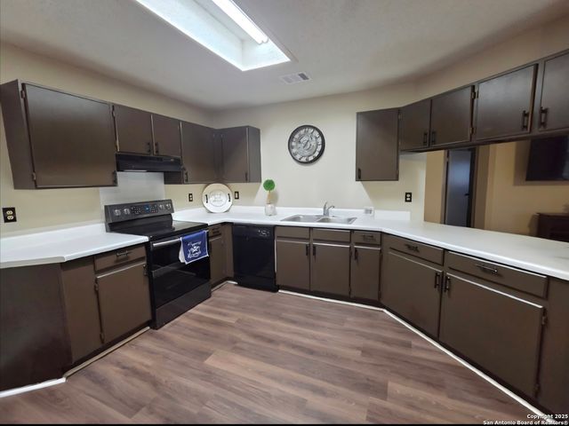 6402 Beech Trail, Converse, TX 78109