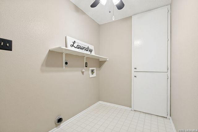 6402 Beech Trail, Converse, TX 78109