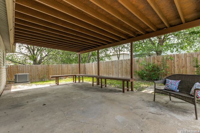 6402 Beech Trail, Converse, TX 78109