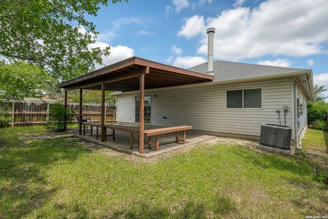 6402 Beech Trail, Converse, TX 78109