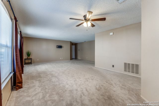 6402 Beech Trail, Converse, TX 78109