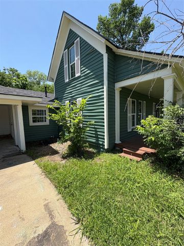 401 S Bois D Arc Street, Forney, TX 75126