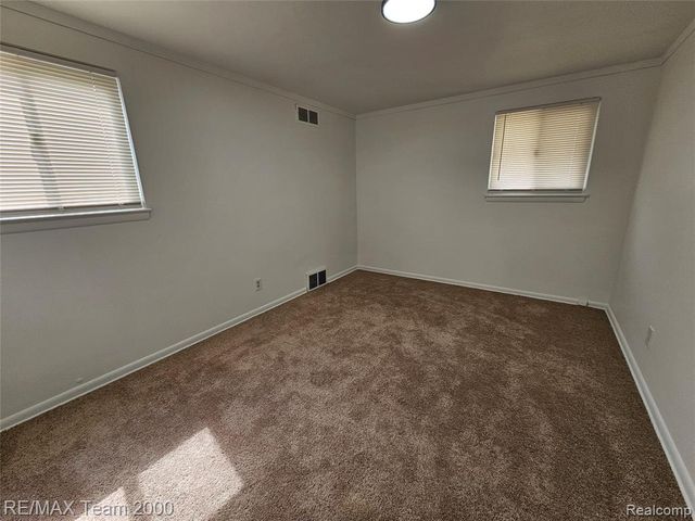 8035 Donna Street, Westland, MI 48185