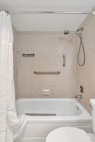 566 FANSHAW N, Boca Raton, FL 33434