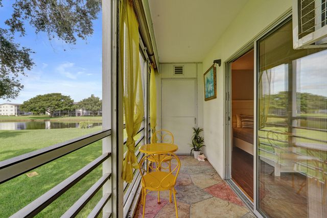 566 FANSHAW N, Boca Raton, FL 33434