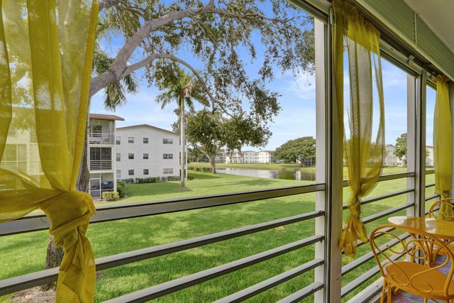 566 FANSHAW N, Boca Raton, FL 33434