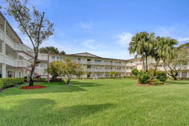 566 FANSHAW N, Boca Raton, FL 33434