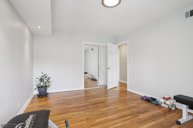 84 Westland Rd, Cedar Grove Twp., NJ 07009