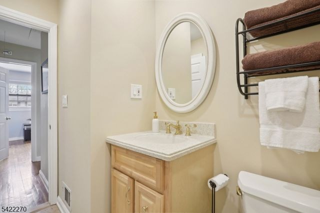 84 Westland Rd, Cedar Grove Twp., NJ 07009