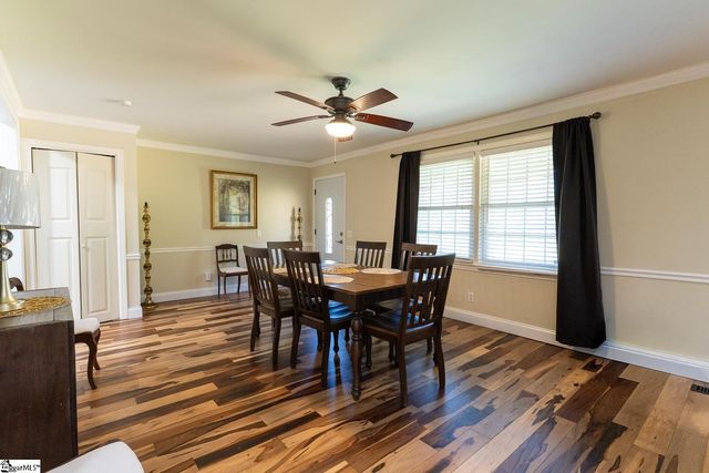 201 Knollview Drive, Greenville, SC 29611