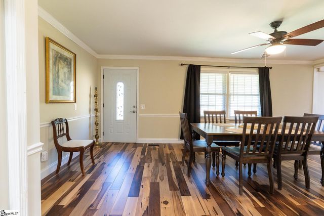201 Knollview Drive, Greenville, SC 29611