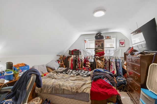 675 Lowry Avenue NE, Minneapolis, MN 55418