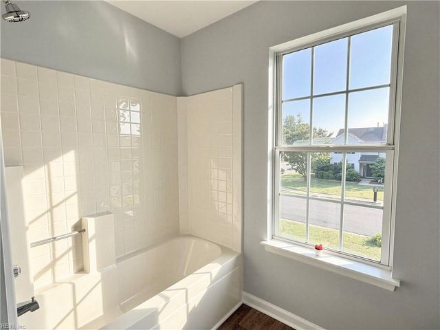 314 Ash Wood DR, Suffolk, VA 23434
