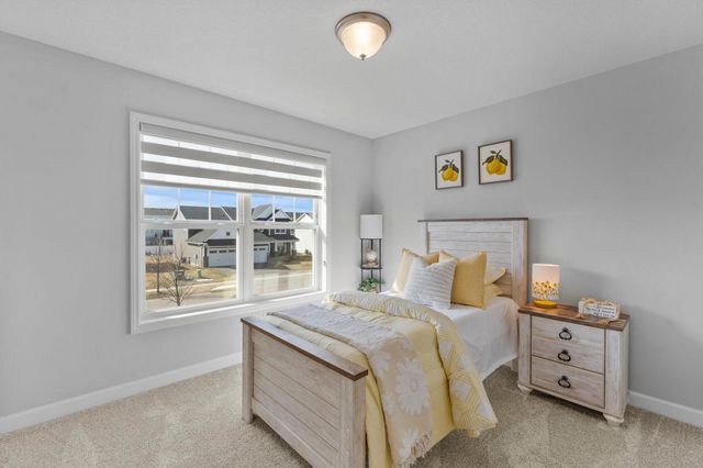 18101 Goldfinch Way, Lakeville, MN 55044