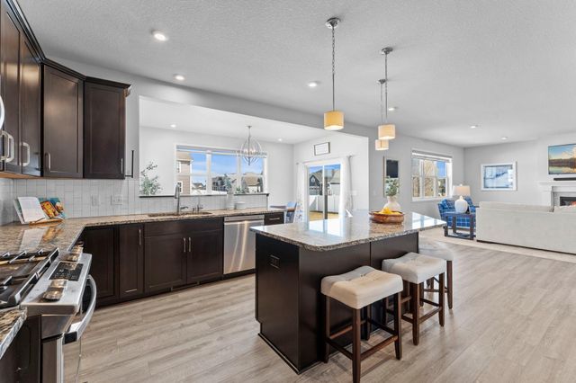 18101 Goldfinch Way, Lakeville, MN 55044