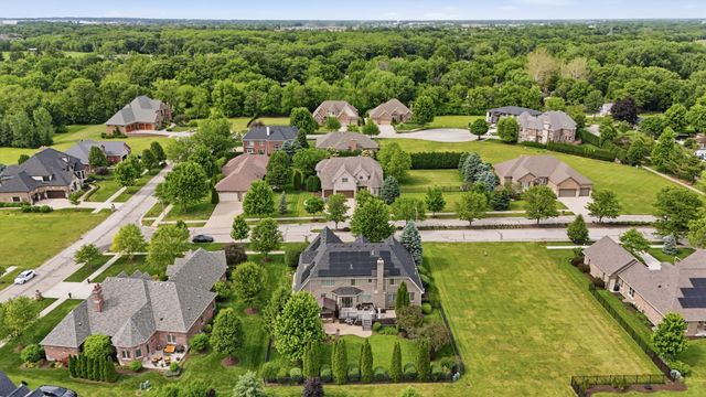 24821 W Easy Street, Plainfield, IL 60586