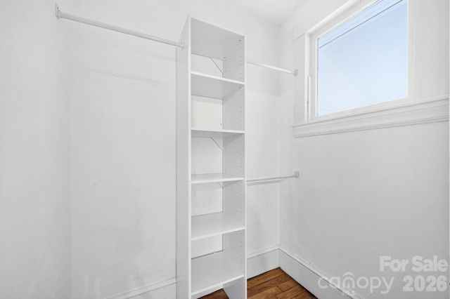 16 West Street, Asheville, NC 28801