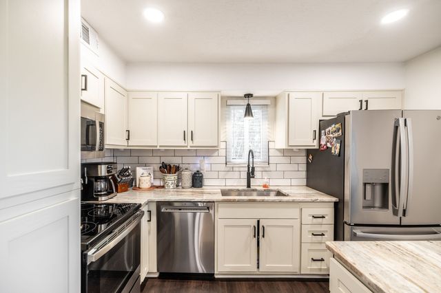 5324 Edmondson Pike Apt 3, Nashville, TN 37211