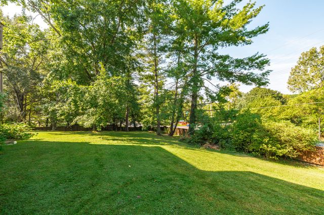 5324 Edmondson Pike Apt 3, Nashville, TN 37211