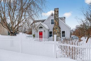 31 Oneonta Road, Carmel, NY 10512