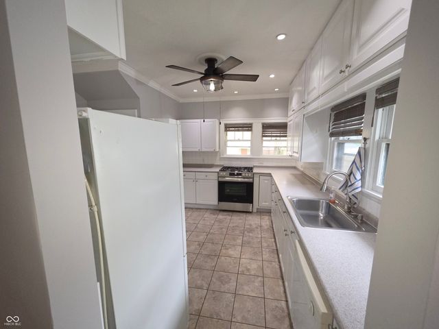 715 Wallace Avenue, Indianapolis, IN 46201