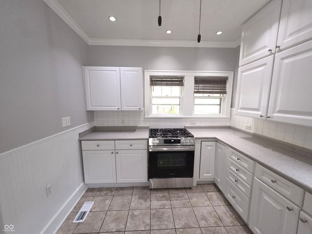 715 Wallace Avenue, Indianapolis, IN 46201