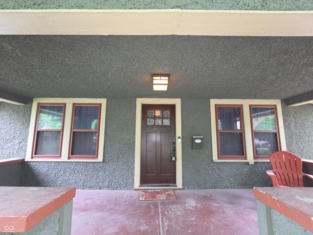 715 Wallace Avenue, Indianapolis, IN 46201