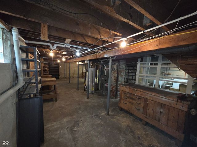 715 Wallace Avenue, Indianapolis, IN 46201