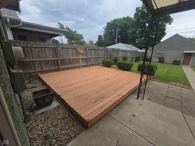 715 Wallace Avenue, Indianapolis, IN 46201