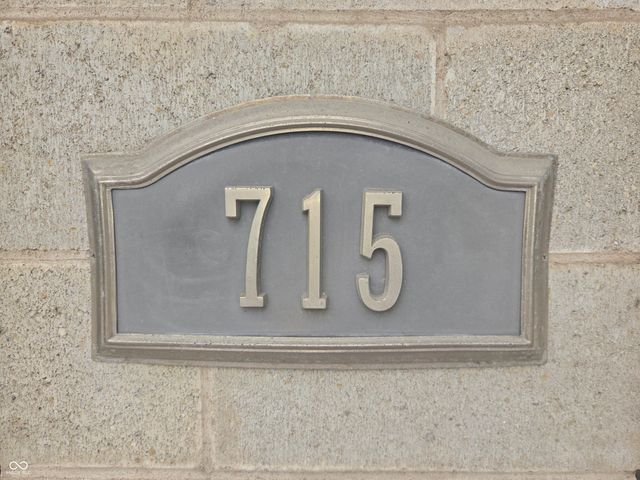 715 Wallace Avenue, Indianapolis, IN 46201