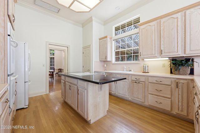 4634 EMPIRE Avenue, Jacksonville, FL 32207