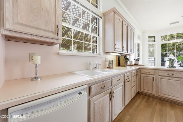 4634 EMPIRE Avenue, Jacksonville, FL 32207
