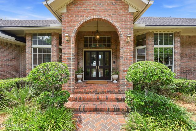 4634 EMPIRE Avenue, Jacksonville, FL 32207