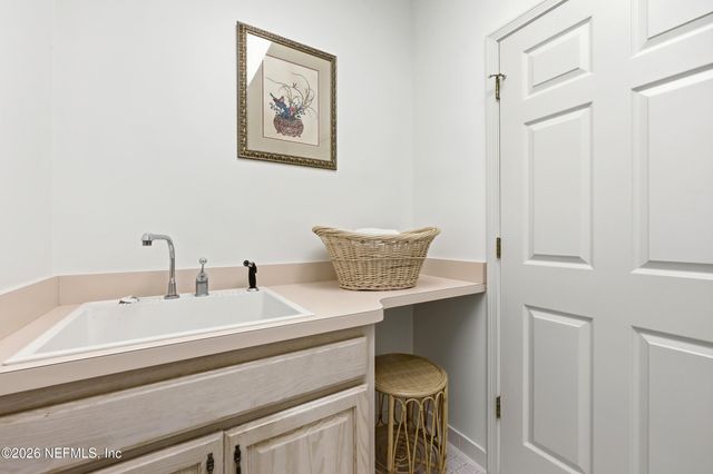4634 EMPIRE Avenue, Jacksonville, FL 32207