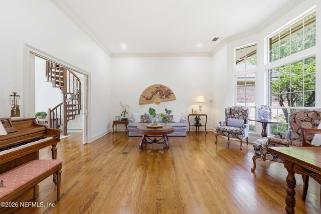 4634 EMPIRE Avenue, Jacksonville, FL 32207