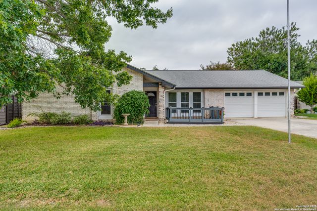 12743 El Sonteo, San Antonio, TX 78233