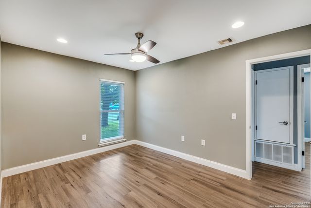 12743 El Sonteo, San Antonio, TX 78233