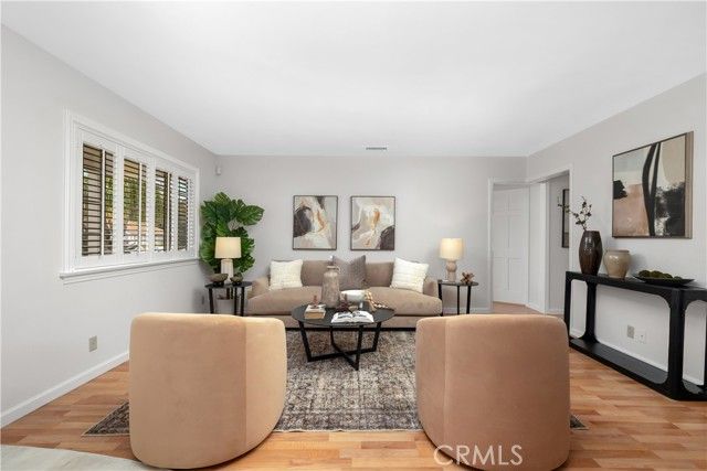 531 W Walnut, Monrovia, CA 91016