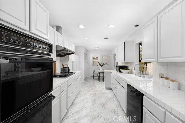 531 W Walnut, Monrovia, CA 91016