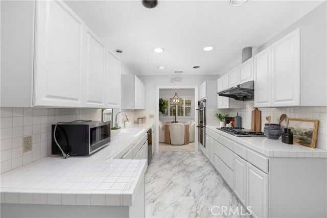 531 W Walnut, Monrovia, CA 91016