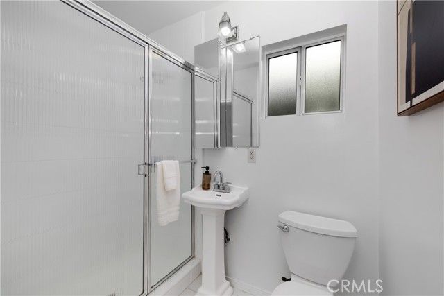531 W Walnut, Monrovia, CA 91016