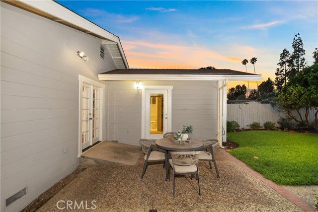 531 W Walnut, Monrovia, CA 91016