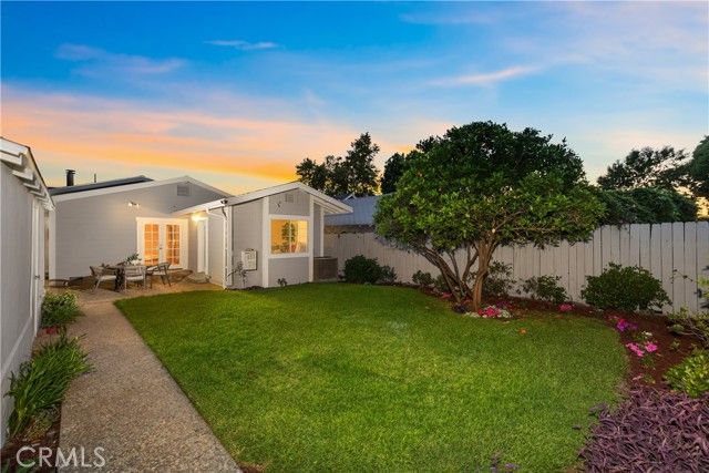 531 W Walnut, Monrovia, CA 91016