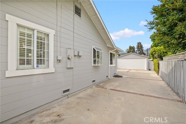 531 W Walnut, Monrovia, CA 91016