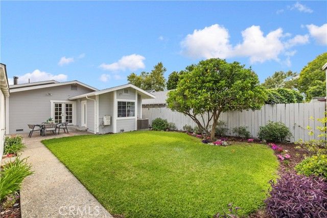 531 W Walnut, Monrovia, CA 91016