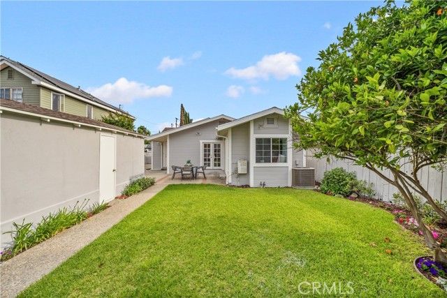 531 W Walnut, Monrovia, CA 91016