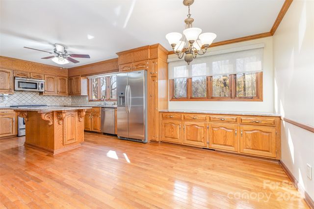 1716 Arbor Way Drive, Shelby, NC 28150