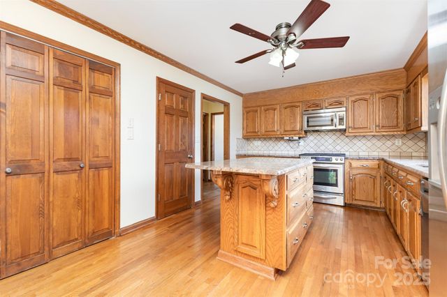 1716 Arbor Way Drive, Shelby, NC 28150