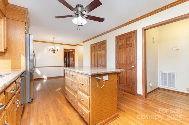 1716 Arbor Way Drive, Shelby, NC 28150